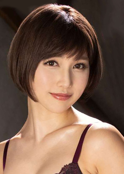 德永詩織(徳永しおり)个人资料照片